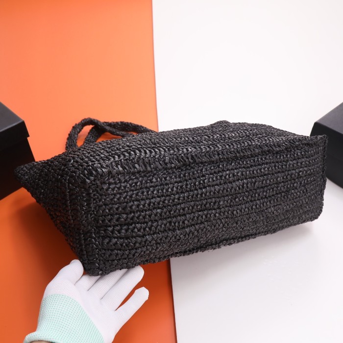 Handbags SAINT LAURENT 688864 size 38×35×14.5 cm