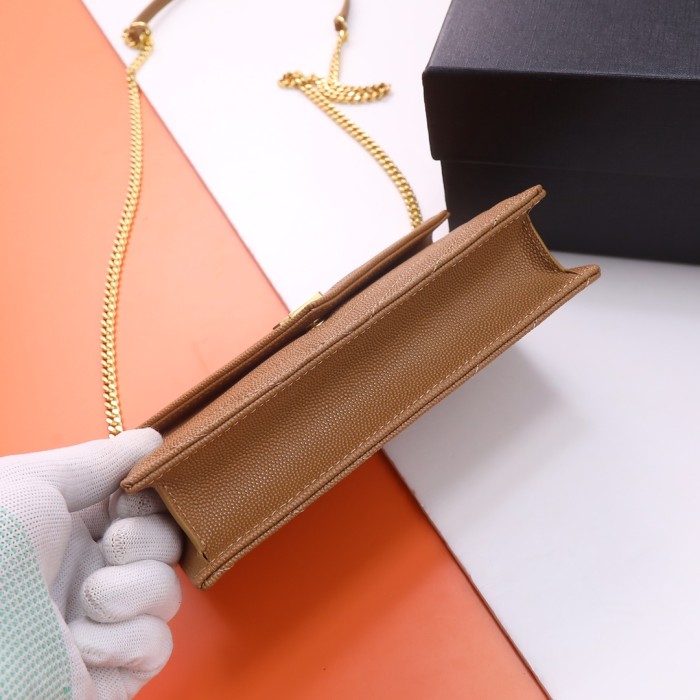 Handbags SAINT LAURENT 393953 size 19x11.5x4 cm