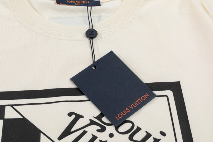 Clothes Louis Vuitton 467