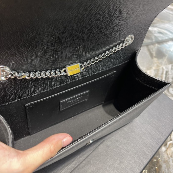 Handbags SAINT LAURENT 354119 size 24x14.5x5 cm