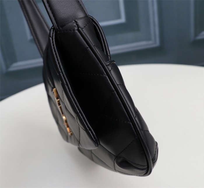 Handbags SAINT LAURENT 698567 size 24x18x5.5 cm