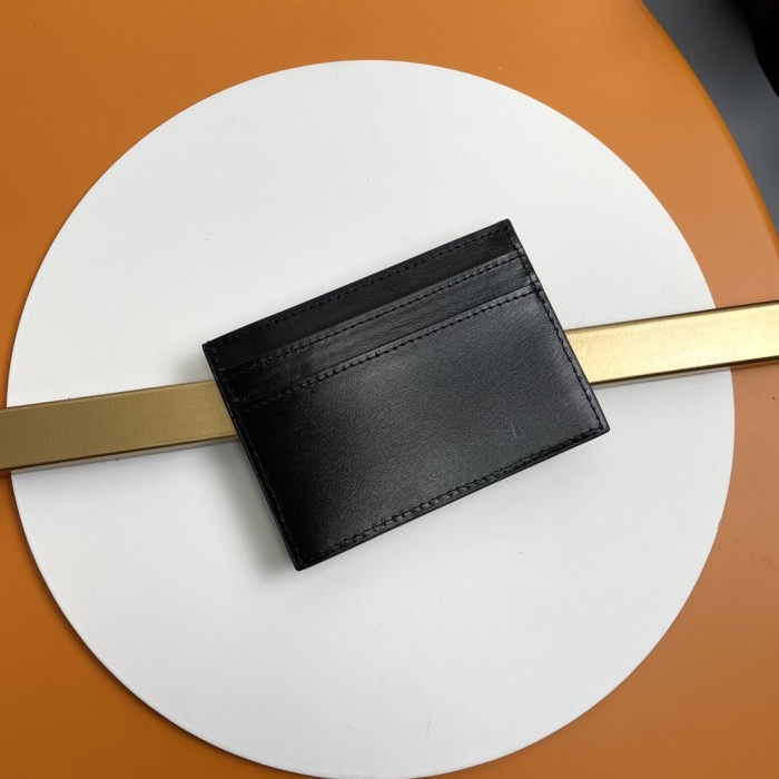 Handbags SAINT LAURENT 423291 size 10x7.5x0.5 cm