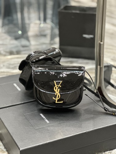 Handbags SAINT LAURENT 619740 size 15.5x10.5x5.5 cm