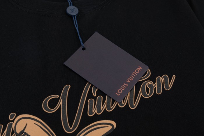 Clothes Louis Vuitton 464