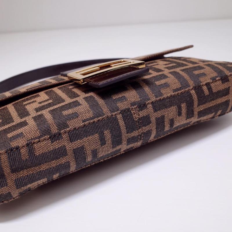 Handbag Burberry 6207 size 26*4*16cm