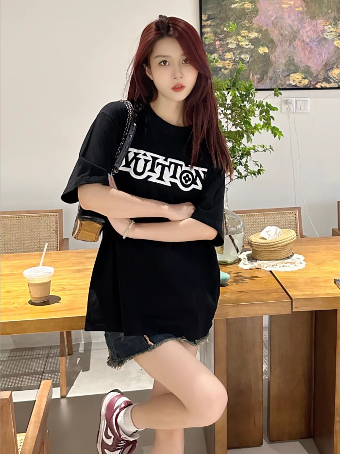 Clothes Louis Vuitton 506