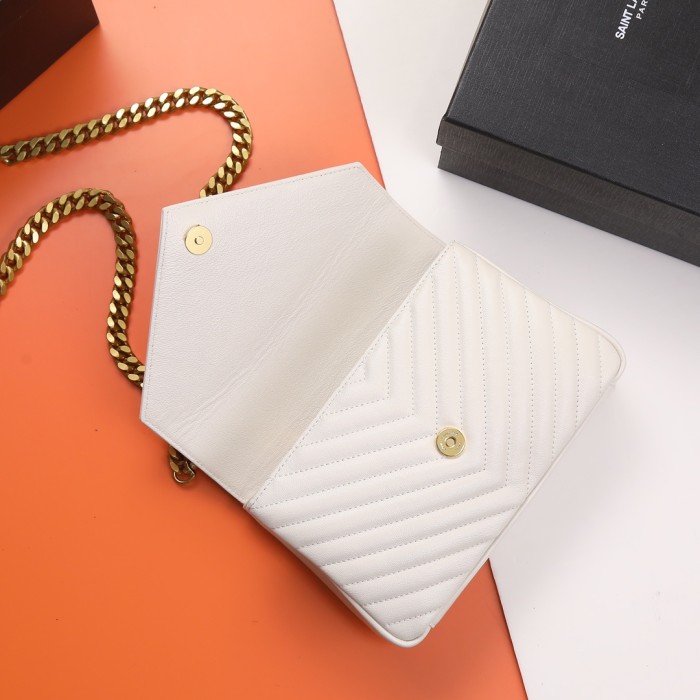 Handbags SAINT LAURENT 392737 size 24x17x6 cm