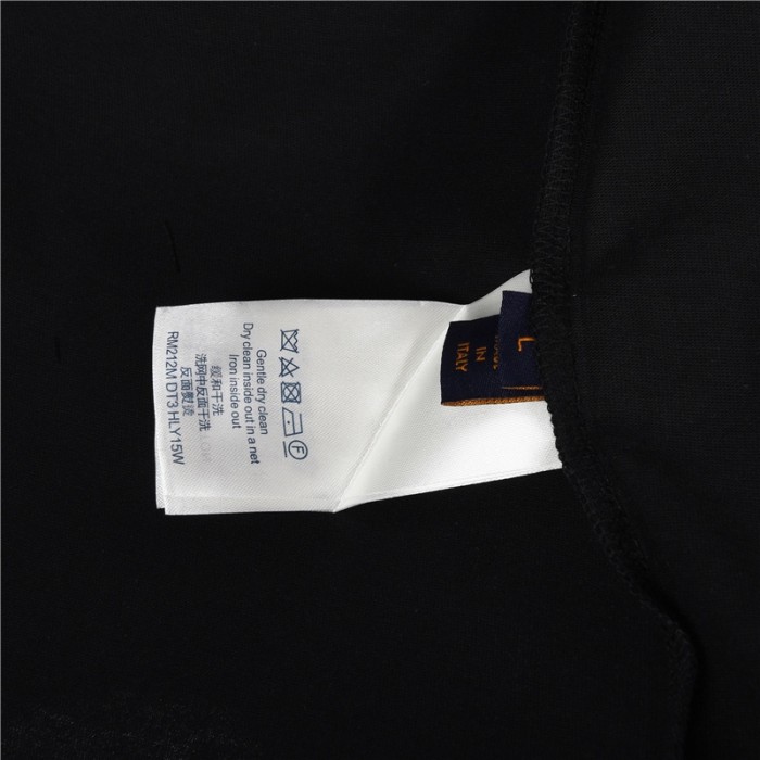 Clothes Louis Vuitton 517