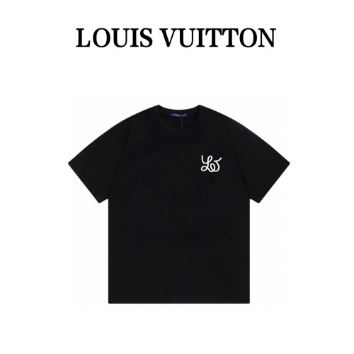 Clothes Louis Vuitton 470