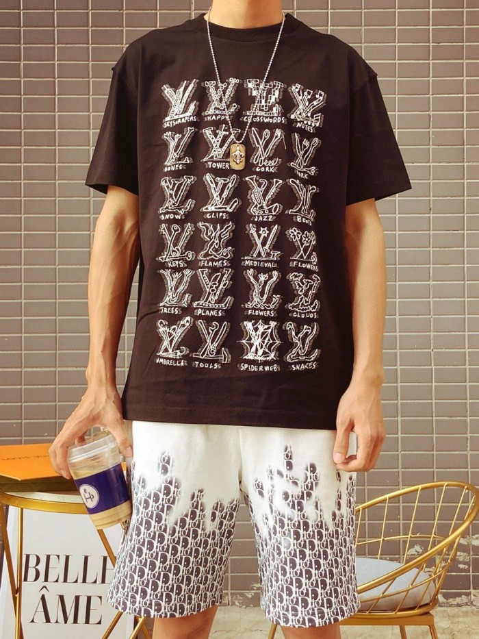 Clothes Louis Vuitton 518