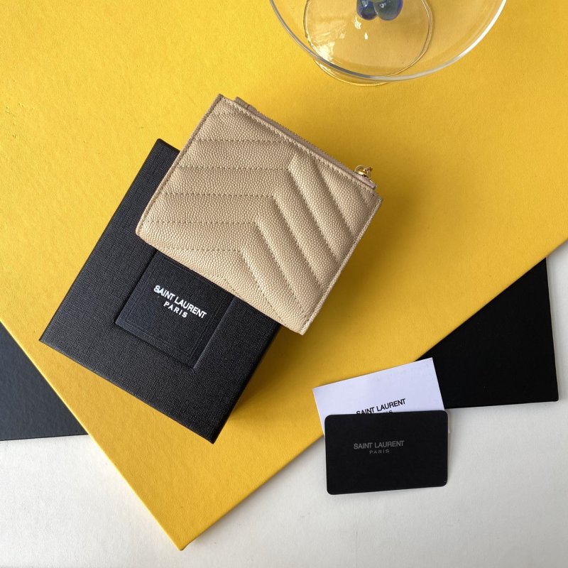 Handbags SAINT LAURENT 517045 size 10*8*2 cm