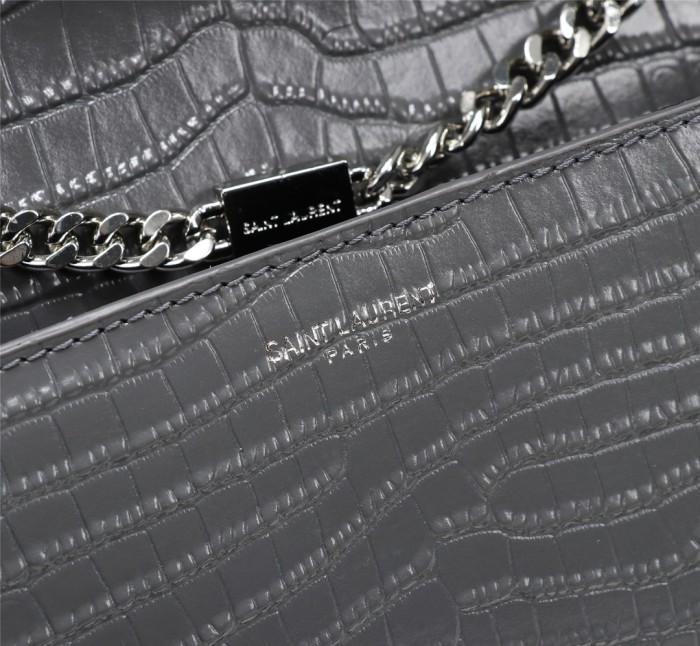 Handbags SAINT LAURENT 26700 size 24*5.5*14.5 cm