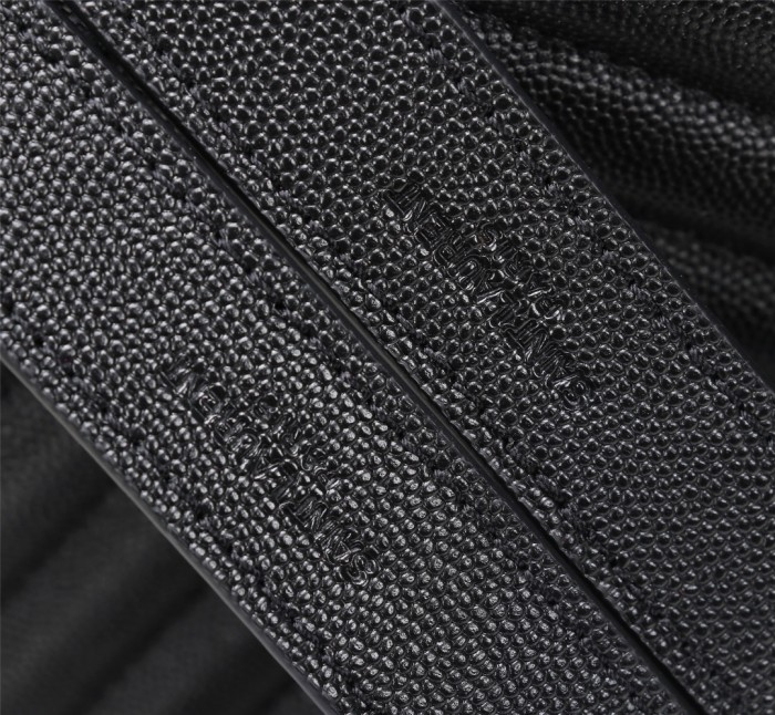 Handbags SAINT LAURENT 26588 size 30x20X6 cm