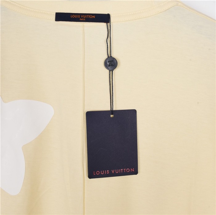 Clothes Louis Vuitton 490