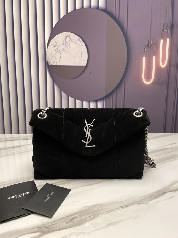Handbags SAINT LAURENT 577476 size 29×17×11 cm