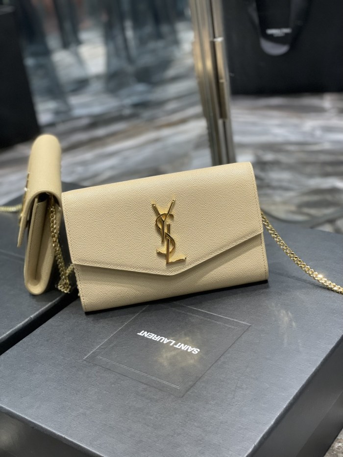 Handbags SAINT LAURENT 607788 size 19x12x4 cm