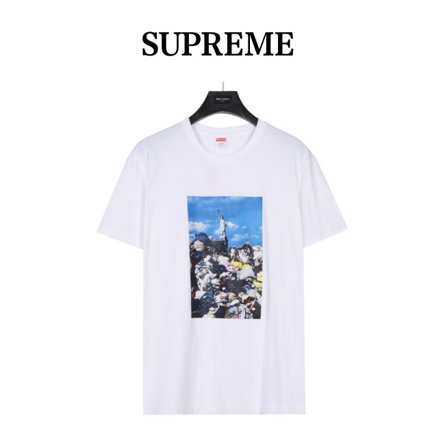 Clothes Supreme 17