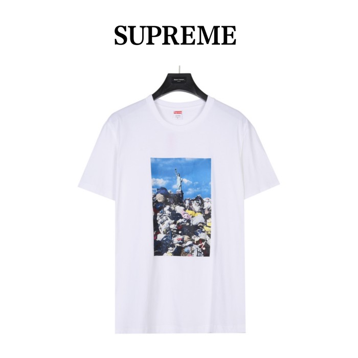 Clothes Supreme 17