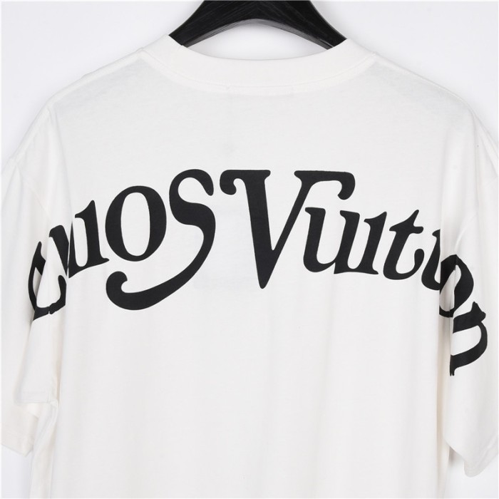 Clothes Louis Vuitton 494