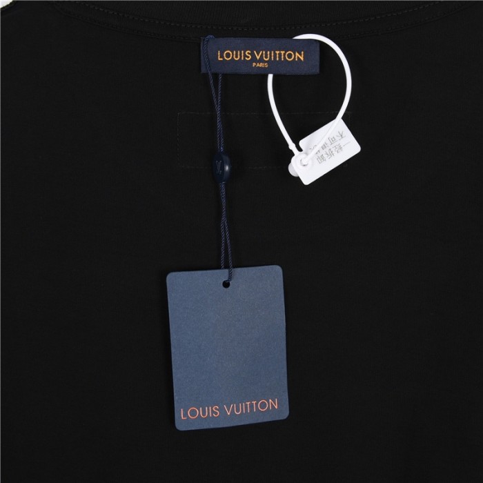Clothes Louis Vuitton 467