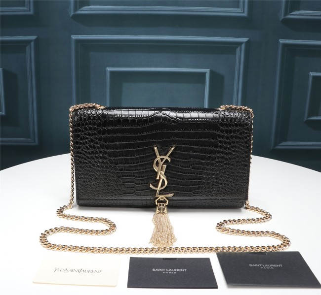 Handbags SAINT LAURENT 26700 size 24*5.5*14.5 cm