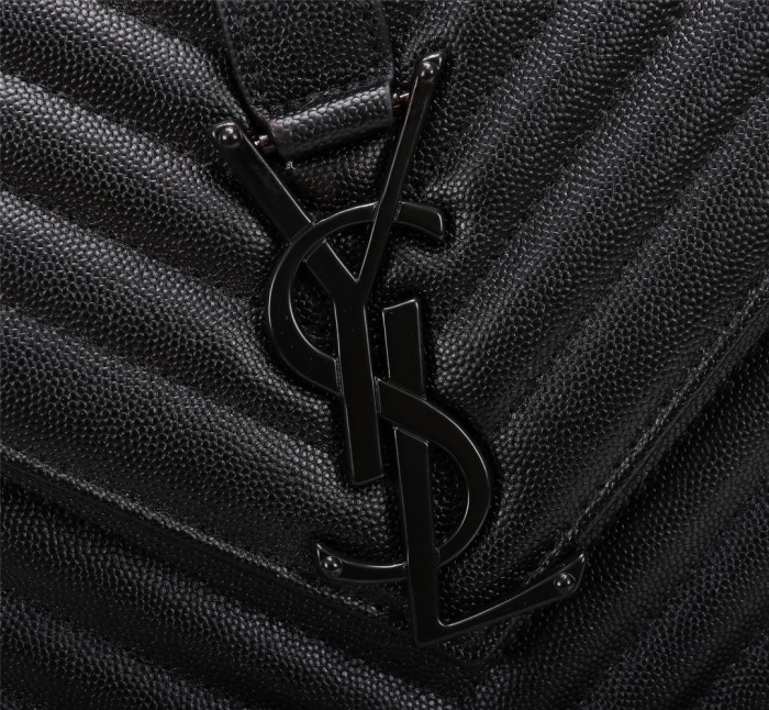 Handbags SAINT LAURENT 26588 size 30x20X6 cm