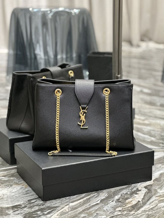 Handbags SAINT LAURENT 668900 size 33×22×15 cm