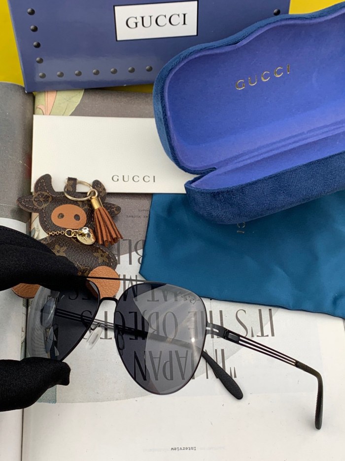 Sunglasses GUCCI G1502