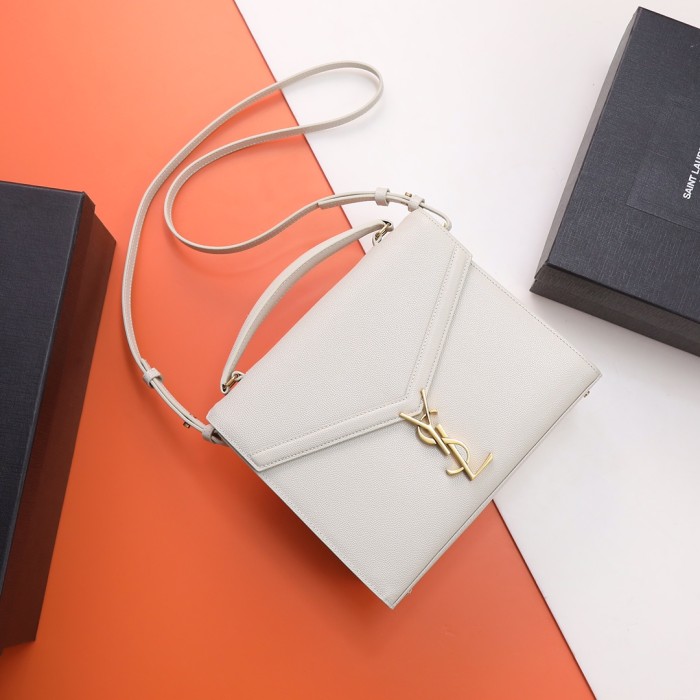 Handbags SAINT LAURENT 578000 size 24.5×20×11.5 cm