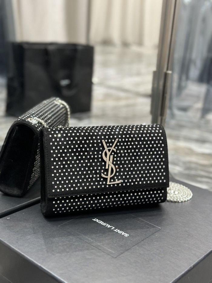 Handbags SAINT LAURENT 469390 size 20x13.5x5.5 cm