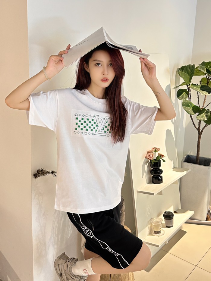 Clothes Louis Vuitton 467