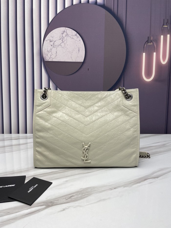 Handbags SAINT LAURENT 577999 size 33x27x11.5 cm
