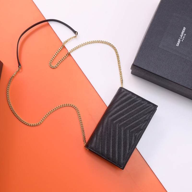 Handbags SAINT LAURENT 393953 size 19x11.5x4 cm