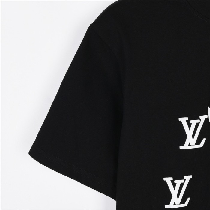 Clothes Louis Vuitton 456