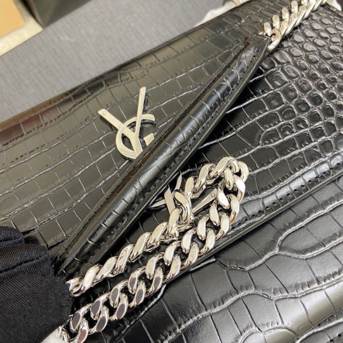 Handbags SAINT LAURENT 442906 size 22x8x16 cm