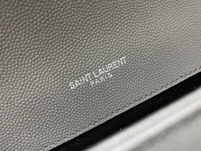 Handbags SAINT LAURENT 469390 size 20x12.5x5 cm