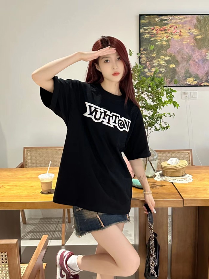 Clothes Louis Vuitton 506