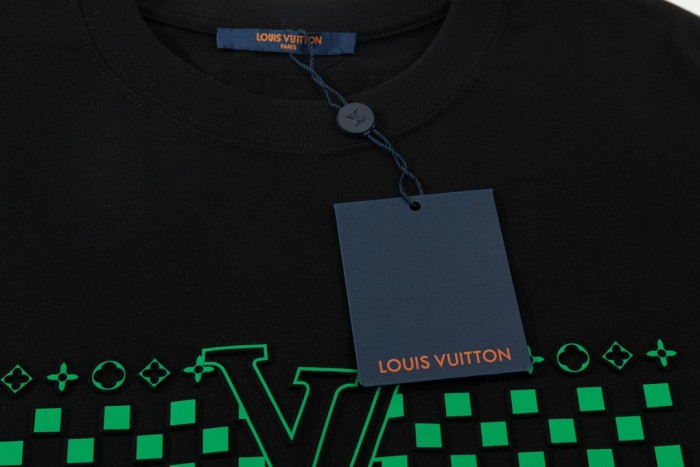 Clothes Louis Vuitton 466