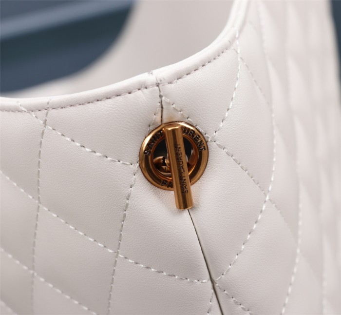 Handbags SAINT LAURENT 698651 size 27x13x8 cm