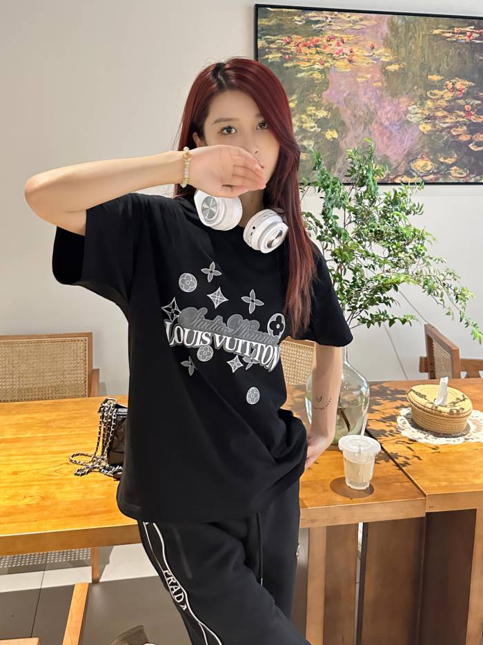 Clothes Louis Vuitton 468