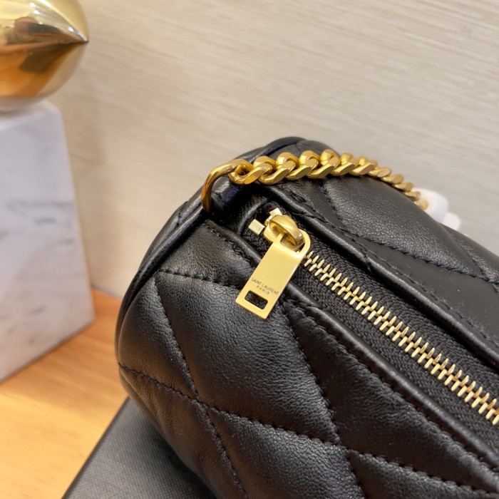 Handbags SAINT LAURENT 699703 size 20x10x10 cm