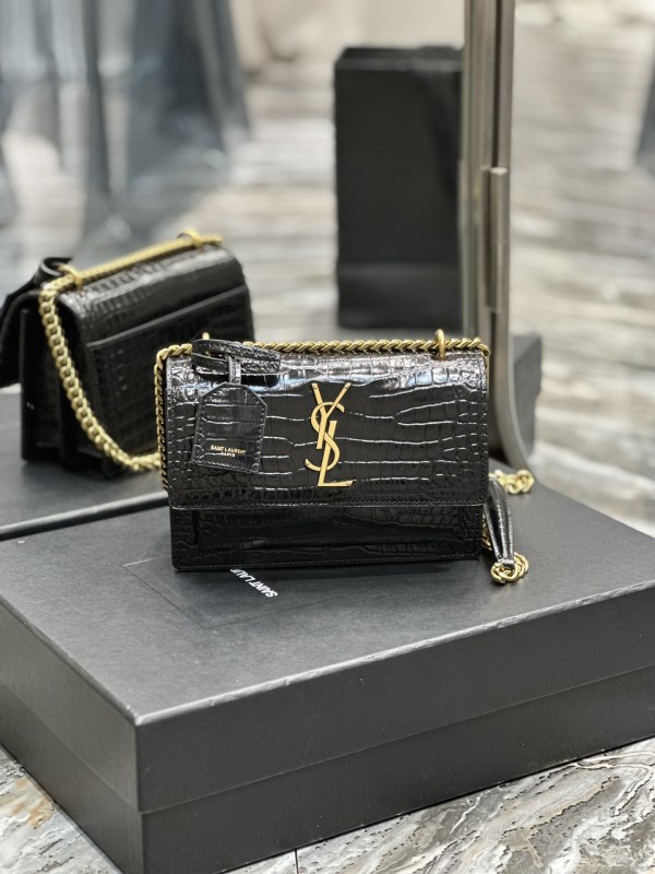 Handbags SAINT LAURENT 441972 size 19×13×8 cm