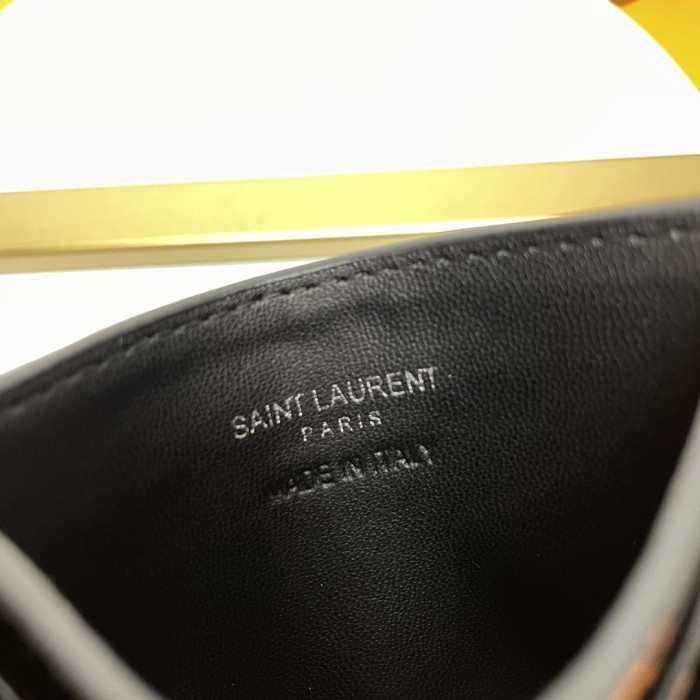 Handbags SAINT LAURENT 423291 size 10x7.5x0.5 cm