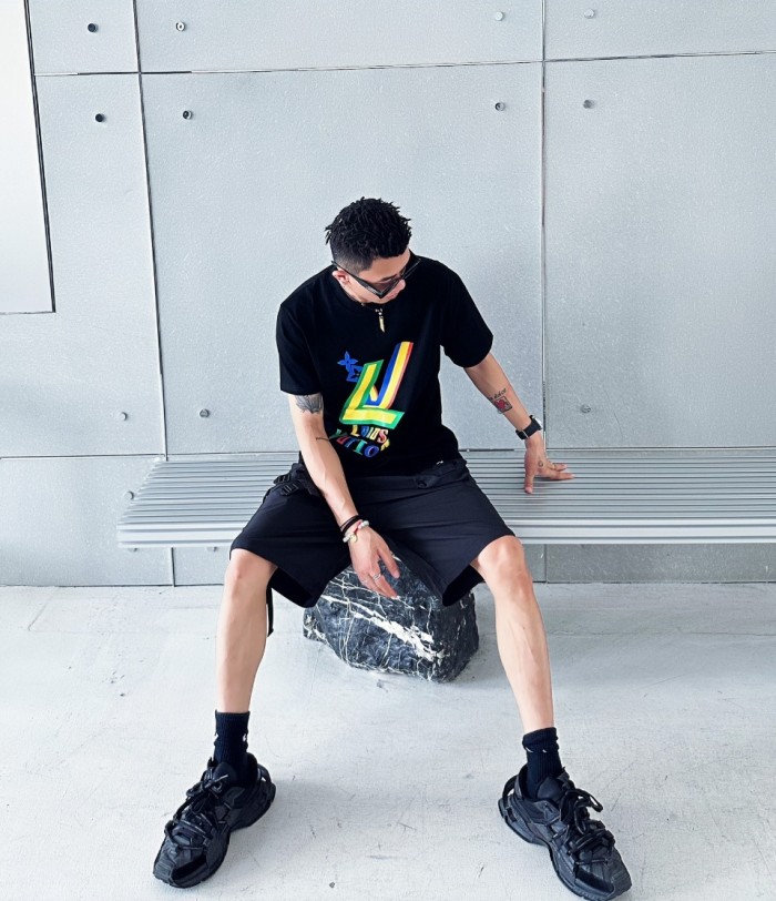 Clothes Louis Vuitton 467