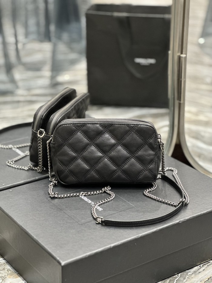 Handbags SAINT LAURENT 698567 size 19x11x5 cm