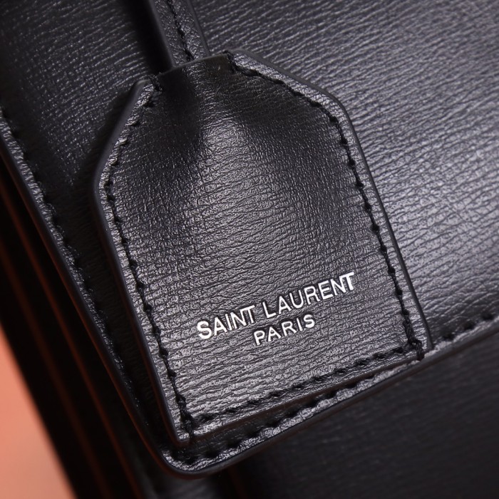 Handbags SAINT LAURENT 442906 size 22x8x16 cm