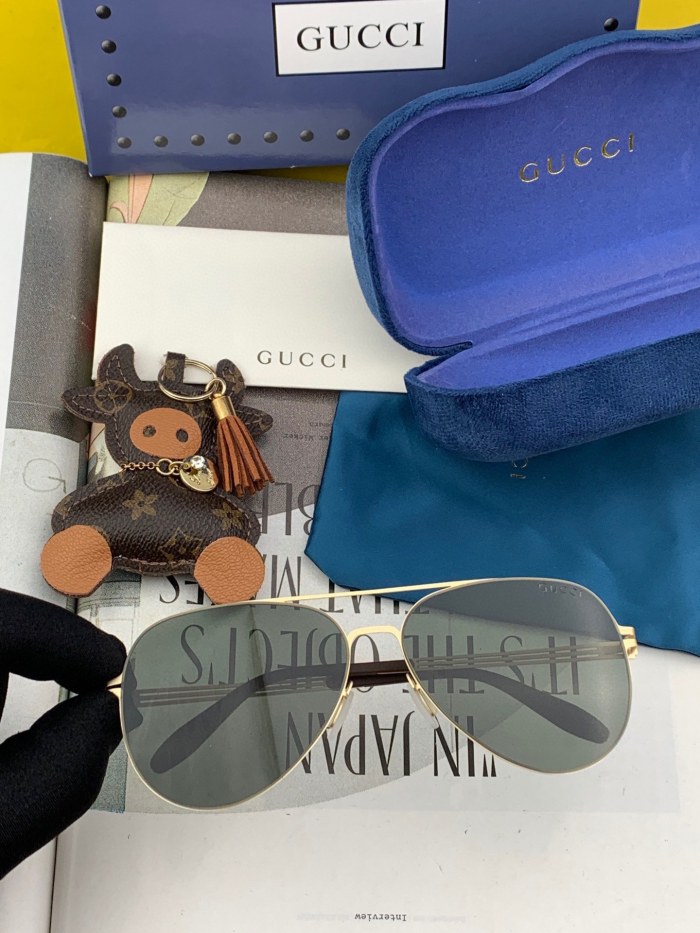 Sunglasses GUCCI G1502