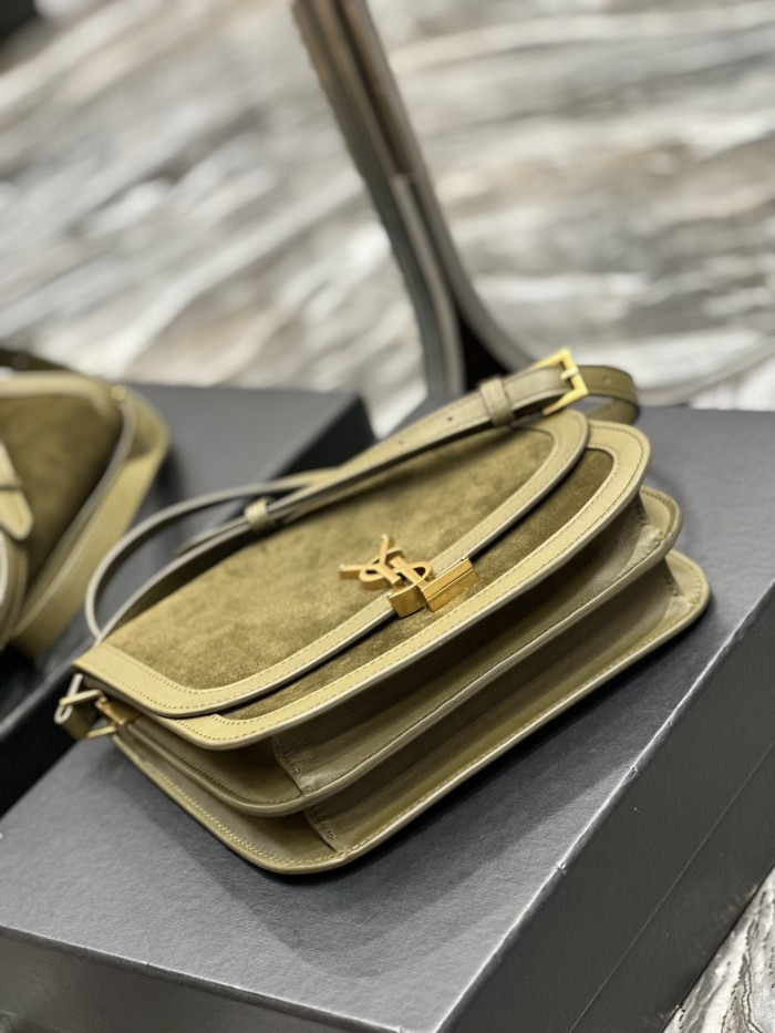 Handbags SAINT LAURENT 635025 size 22x18x5 cm