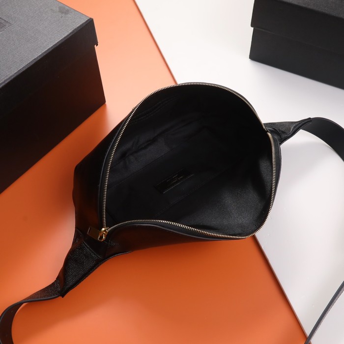 Handbags SAINT LAURENT 569737 size 25×14×3.5 cm