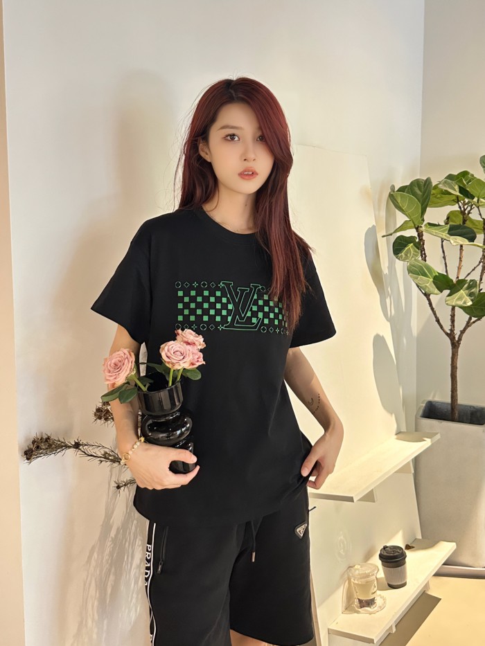 Clothes Louis Vuitton 466